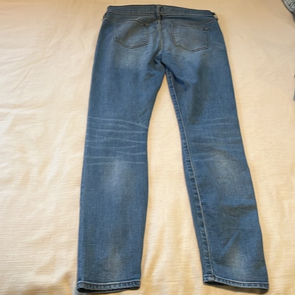 J Crew Toothpick Medium Wash Jeans - Picture 4 of 4
